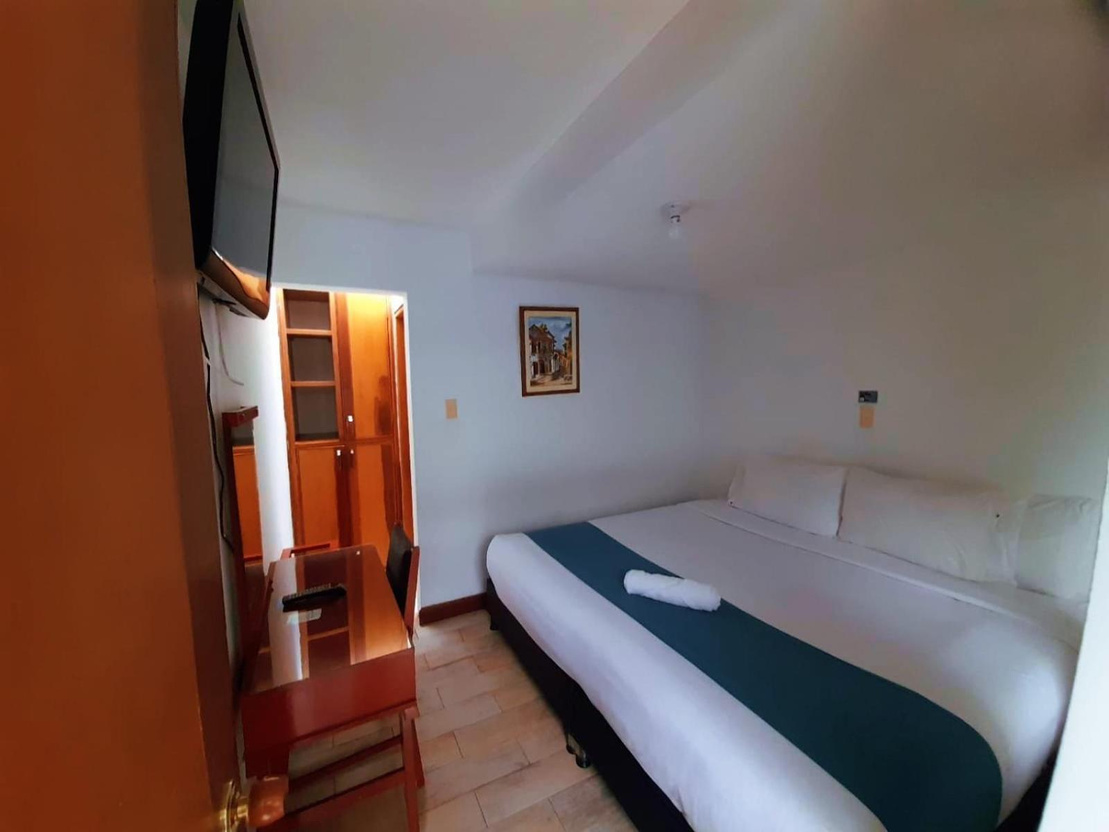 Hotel El Cid Plaza Premium トゥンハ エクステリア 写真